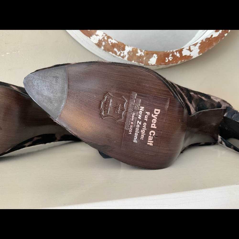 Stuart Weitzman  calf hair pump - Picture 10 of 10